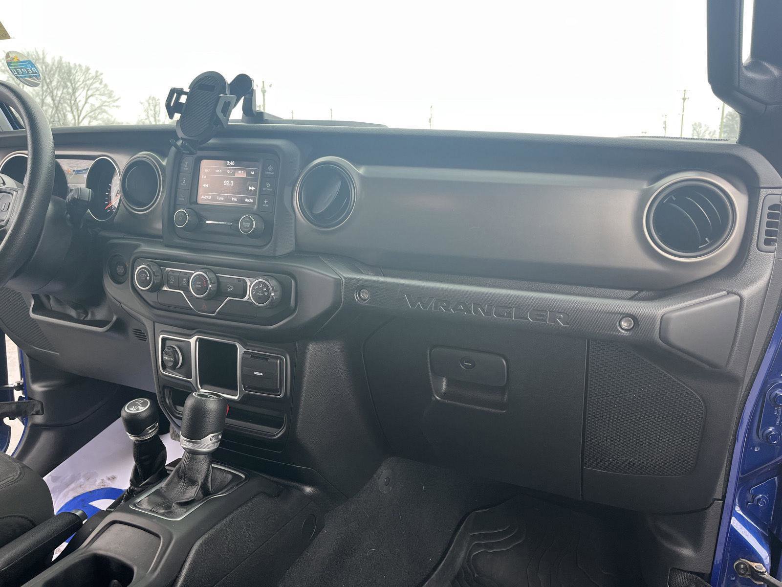Used 2020 Jeep Wrangler Unlimited Sport image 32