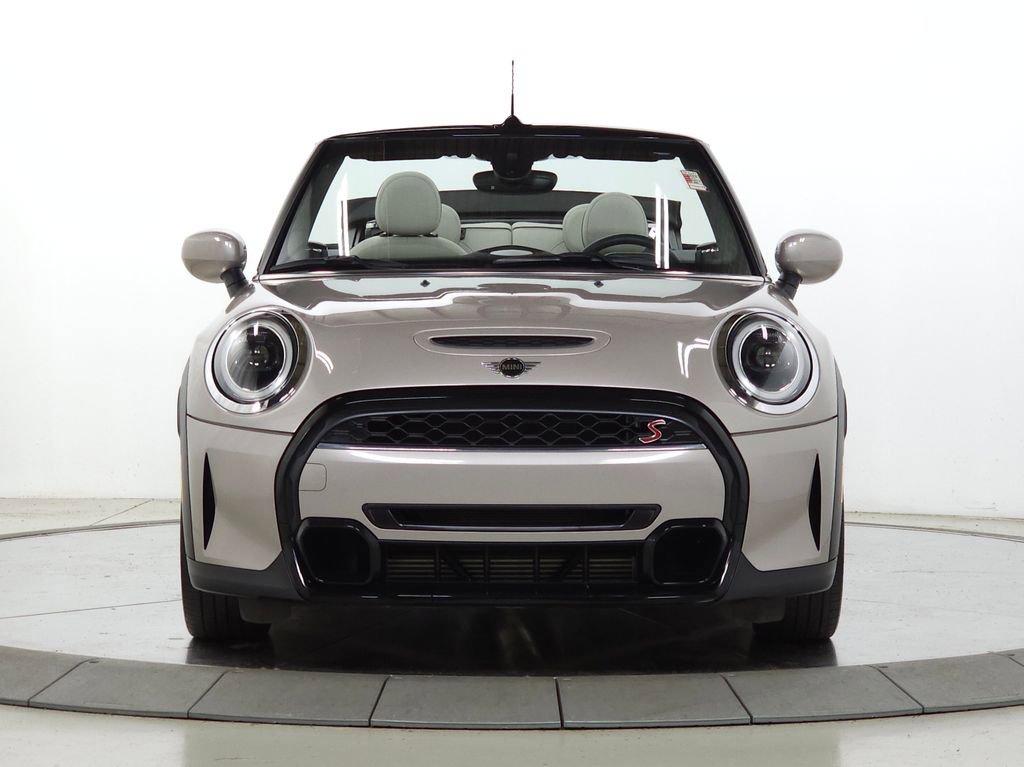 Used 2023 MINI Cooper S w/ Signature Upholstery Package image 11