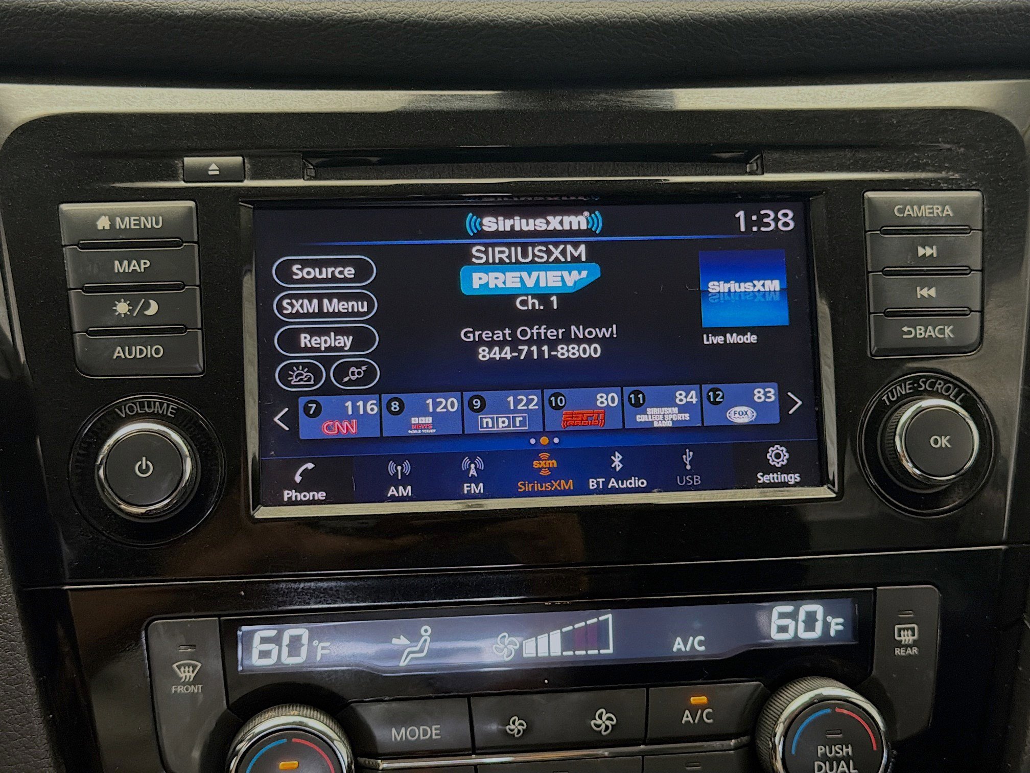 Used 2019 Nissan Rogue SV w/ Premium Package FWD image 9