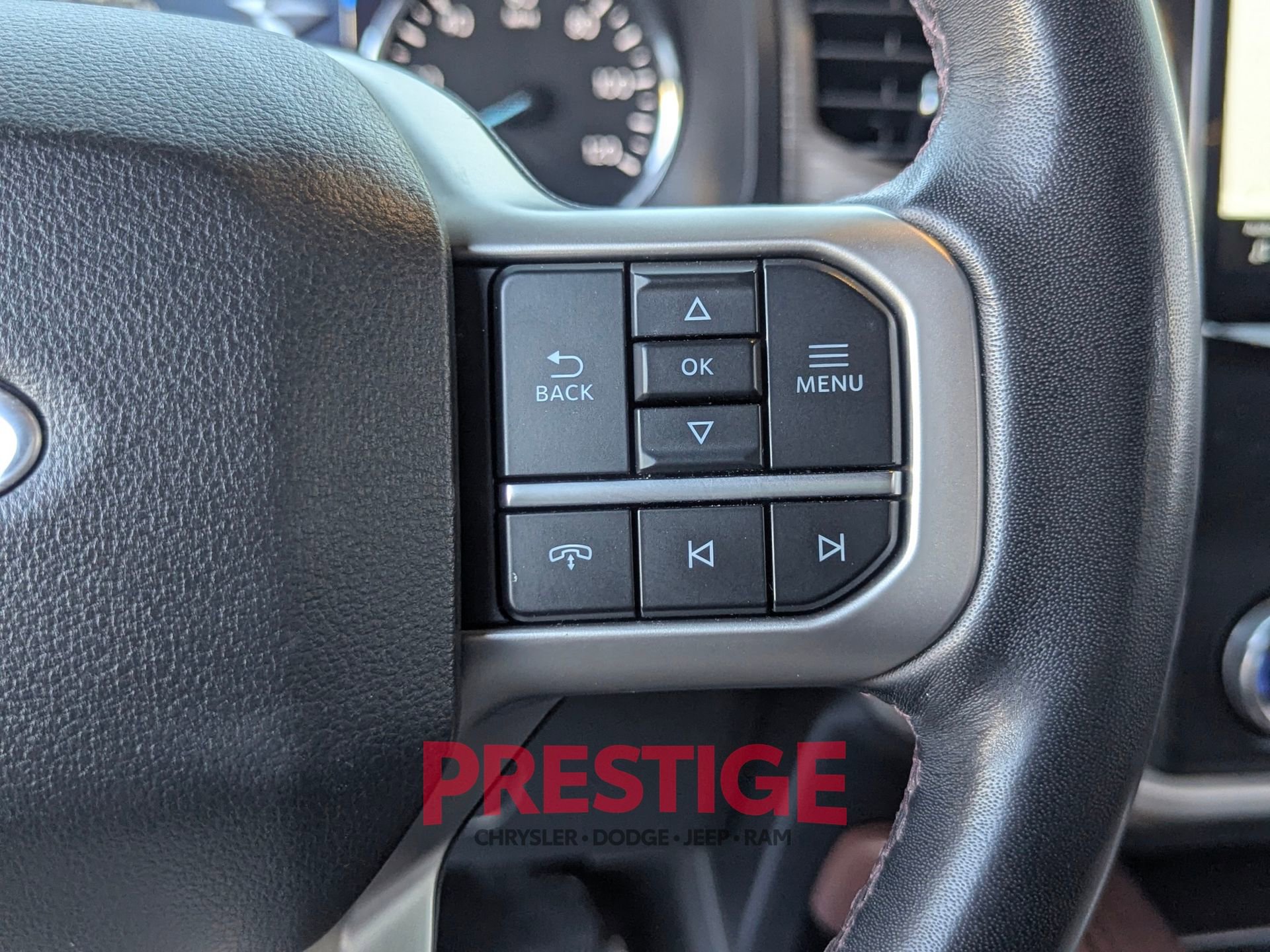 Used 2024 Ford Expedition Limited RWD image 19