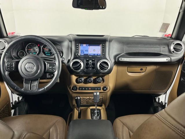 Used 2015 Jeep Wrangler Unlimited Rubicon w/ Dual Top Group image 11
