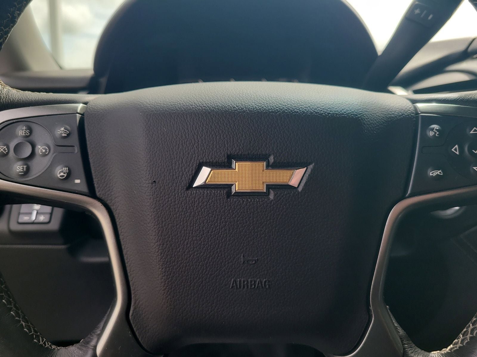 Used 2019 Chevrolet Tahoe Premier w/ Max Trailering Package AWD/4WD image 13