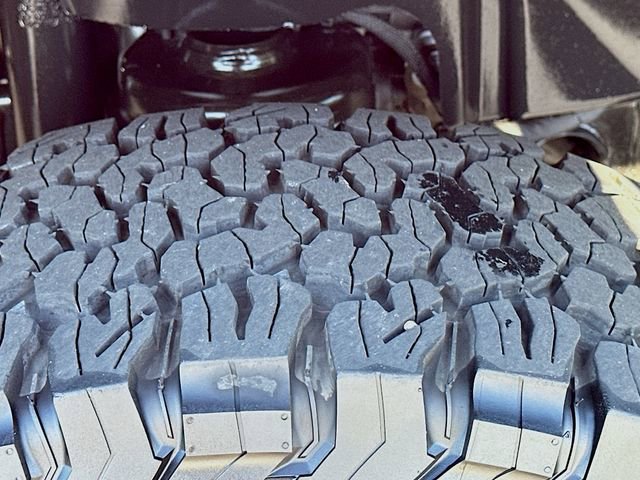 Used 2024 Jeep Wrangler Unlimited Rubicon image 31