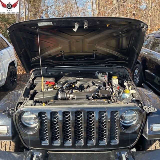 Used 2021 Jeep Gladiator Overland image 14