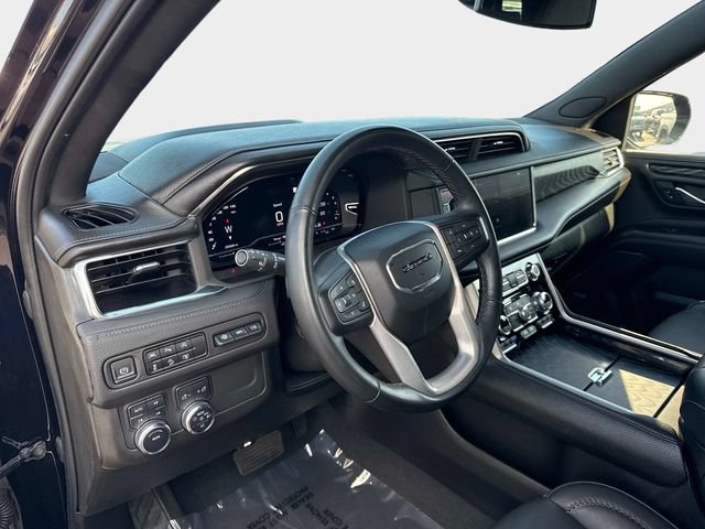 Used 2023 GMC Yukon Denali AWD/4WD image 19