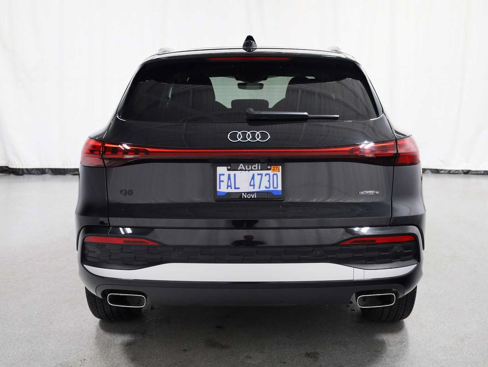 Certified 2025 Audi Q5 Premium w/ Premium Plus AWD/4WD image 7