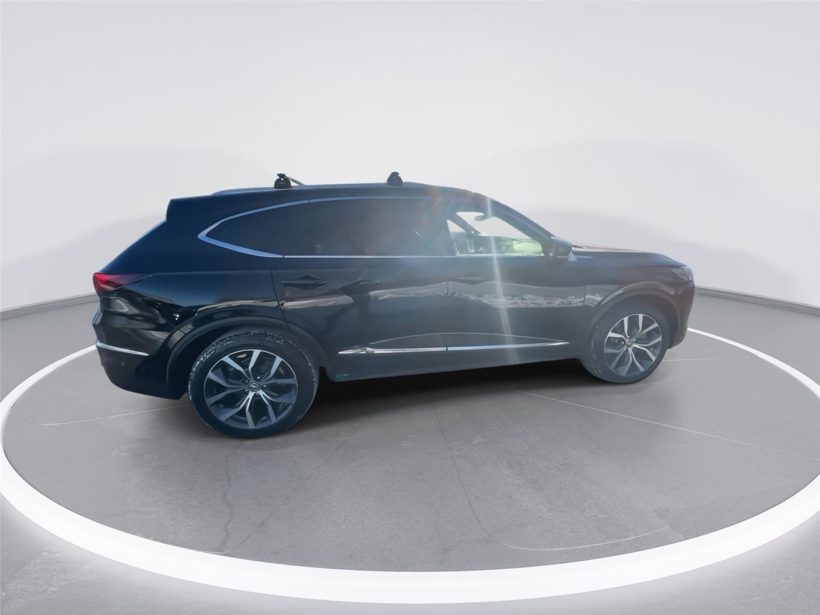 Used 2023 Acura MDX SH-AWD w/ Technology Package image 9