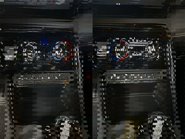 Certified 2024 GMC Sierra 2500 AT4 w/ Technology Package image 17