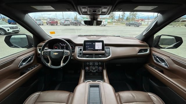 Used 2021 Chevrolet Tahoe High Country w/ Premium Package AWD/4WD image 12