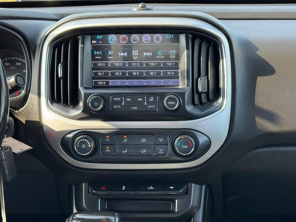 Used 2018 Chevrolet Colorado LT w/ LT Convenience Package AWD/4WD image 16