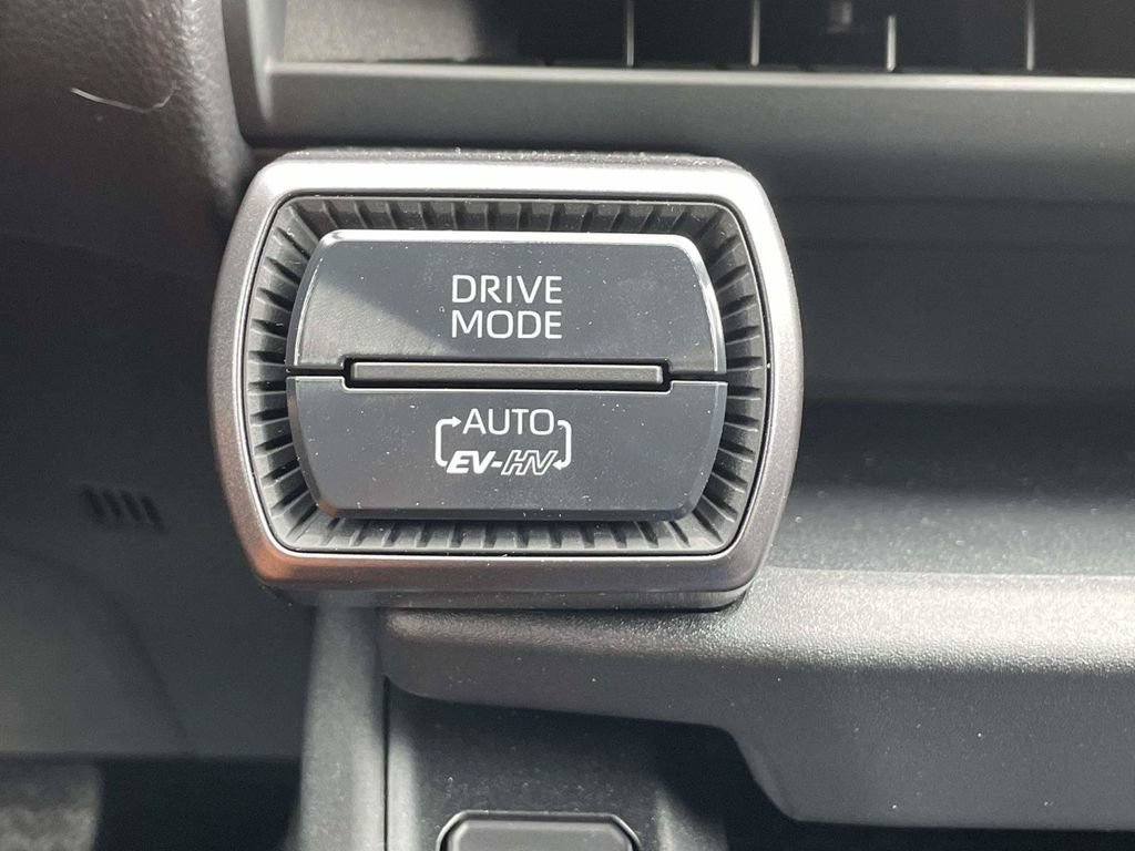 Used 2026 Toyota RAV4 AWD Plug-in Hybrid image 38