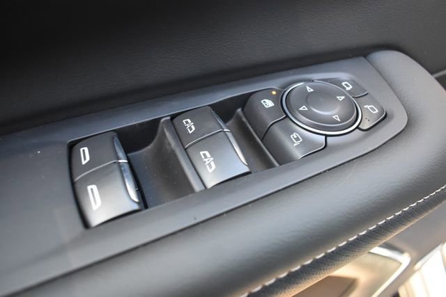 New 2026 Chevrolet Suburban Premier image 28