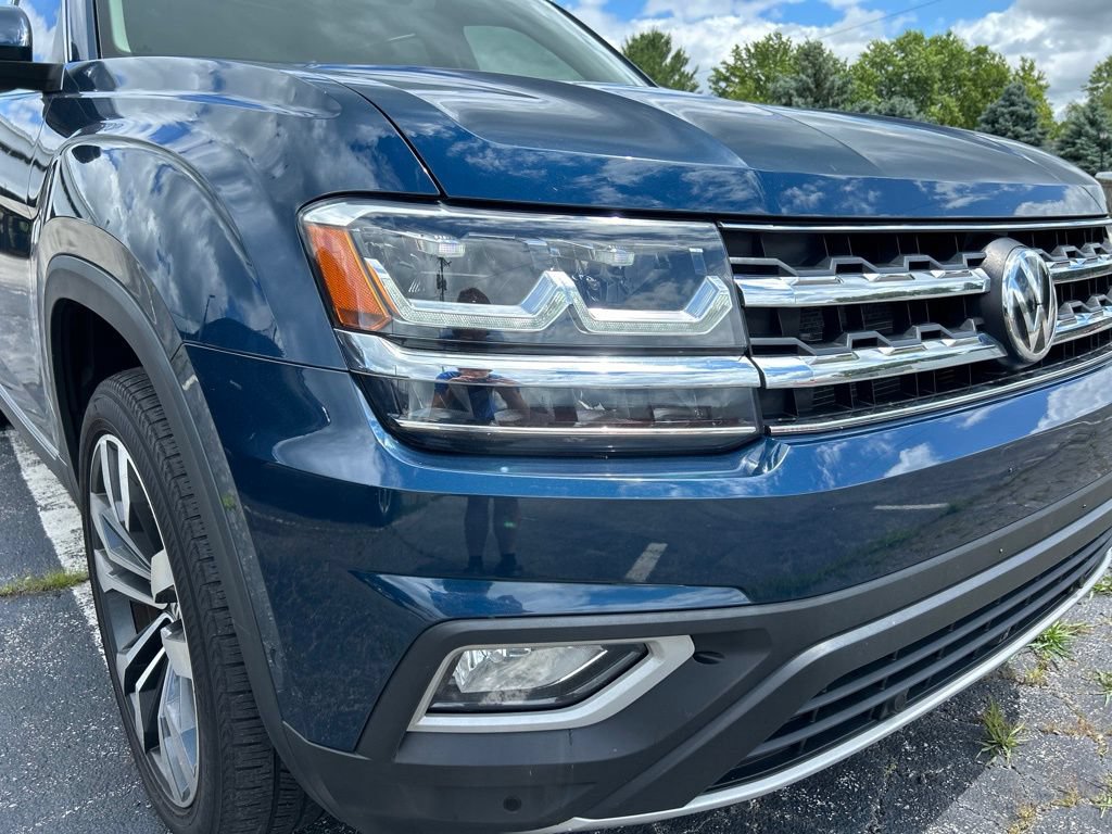 Used 2019 Volkswagen Atlas SEL Premium AWD/4WD image 2