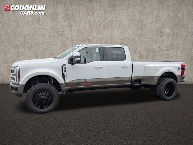New 2026 Ford F450 King Ranch w/ FX4 Off-Road Package AWD/4WD image 5