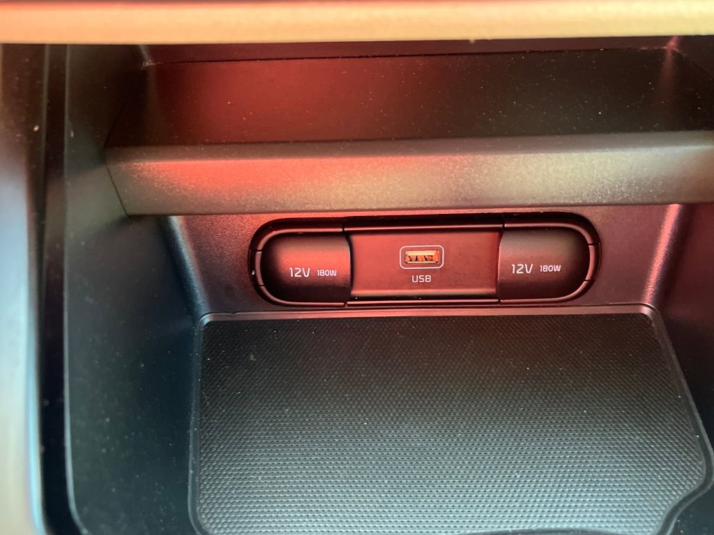 Used 2023 Kia Soul LX image 33