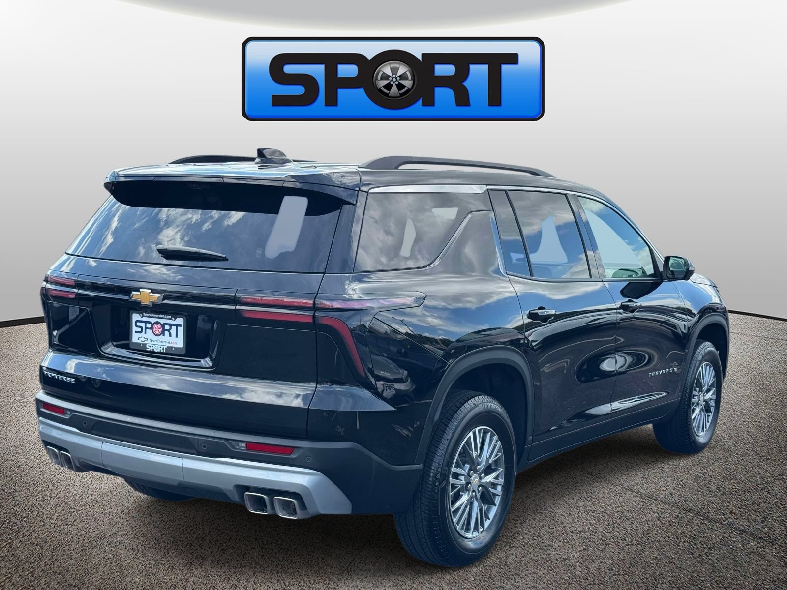 Used 2026 Chevrolet Traverse LT w/ Driver Confidence Package FWD image 25