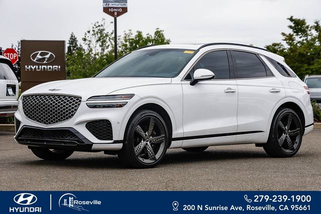 Used 2023 Genesis GV70 2.5T w/ Sport Prestige Package AWD/4WD image 1