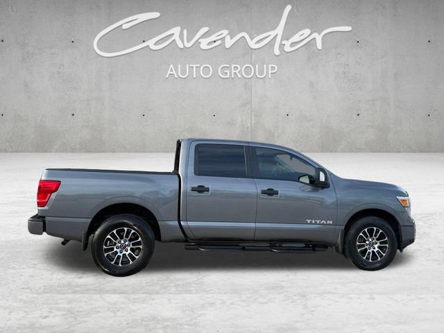 Used 2024 Nissan Titan SV w/ SV Convenience Package image 17