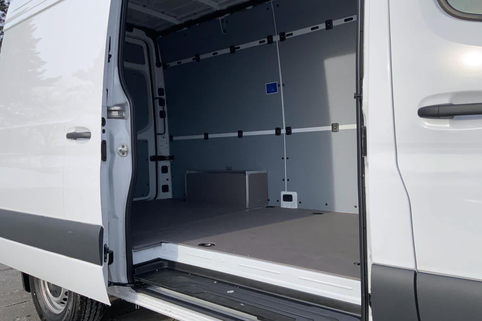 New 2026 Mercedes-Benz Sprinter 2500 image 17
