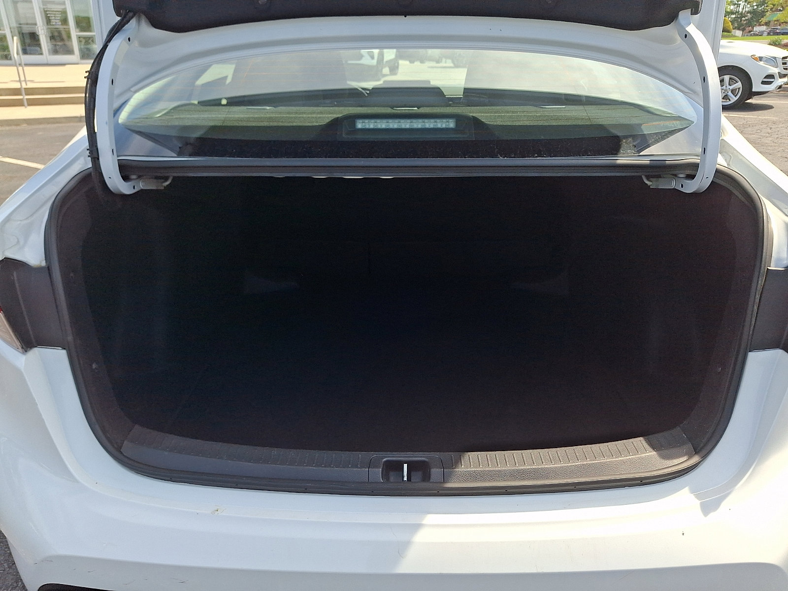 Used 2024 Toyota Corolla LE FWD image 28