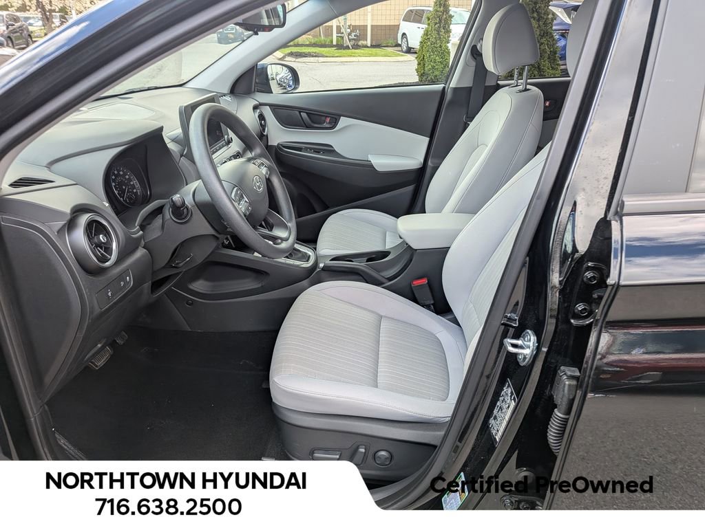 Certified 2023 Hyundai Kona SEL AWD/4WD image 10