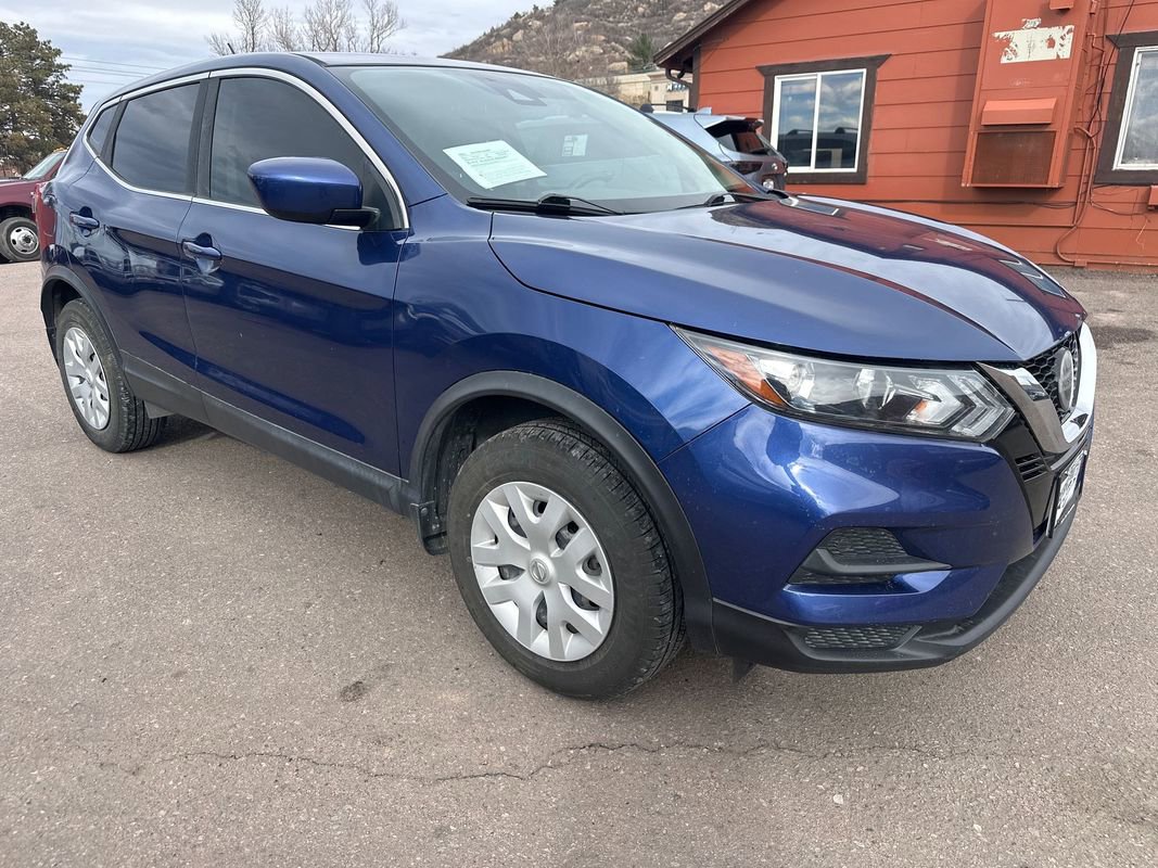 Used 2020 Nissan Rogue Sport S FWD image 1