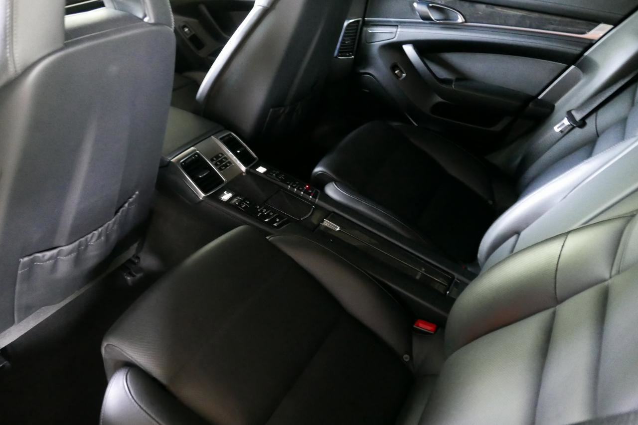 Used 2012 Porsche Panamera Turbo S AWD/4WD image 34