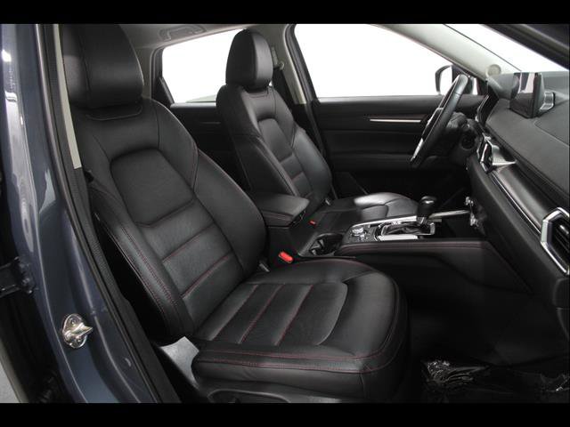 Certified 2023 MAZDA CX-5 Carbon Edition image 16