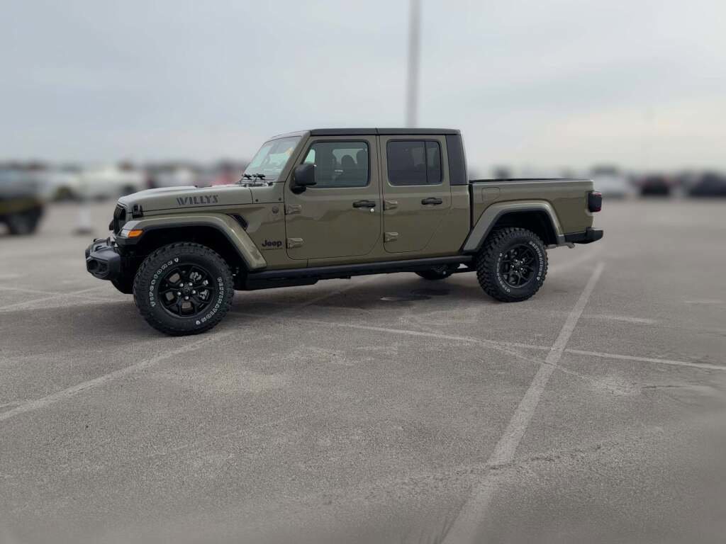 New 2026 Jeep Gladiator Willys image 5