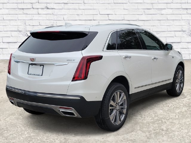 New 2026 Cadillac XT5 Premium Luxury w/ Driver Assist Package FWD image 3
