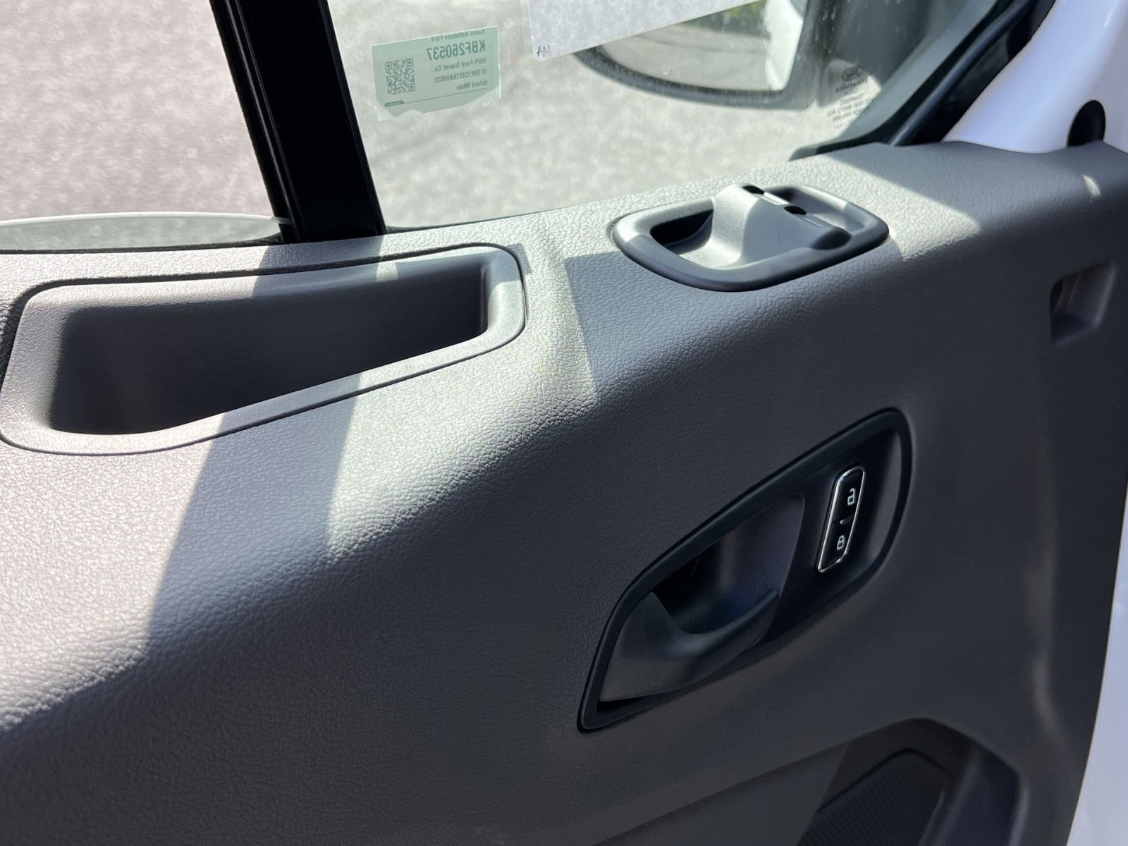 New 2026 Ford Transit 250 148 Medium Roof w/ Load Area Protection Package image 14