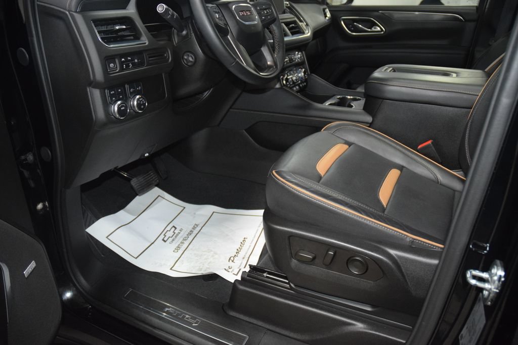 Used 2024 GMC Yukon AT4 AWD/4WD image 42