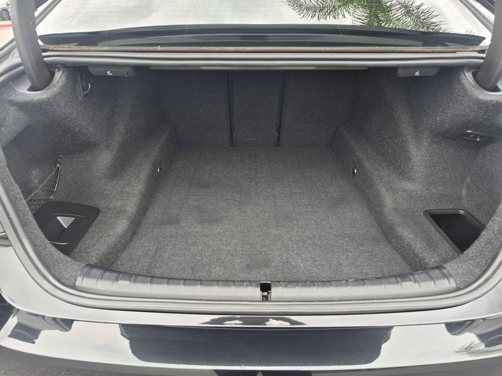 Used 2021 BMW 540i xDrive w/ Executive Package image 38