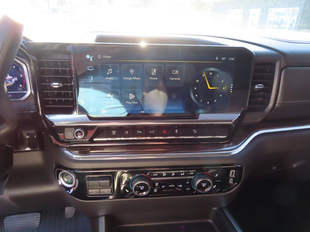 Used 2024 Chevrolet Silverado 2500 LT AWD/4WD image 38