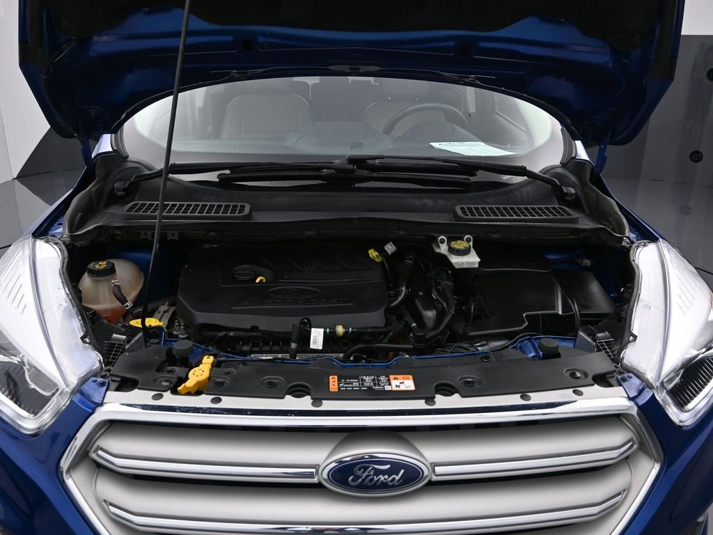 Used 2017 Ford Escape Titanium image 28