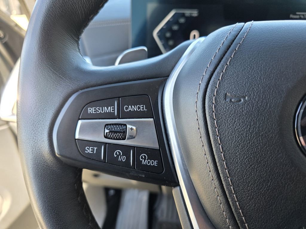Used 2025 BMW X5 sDrive40i w/ Climate Comfort Package image 26