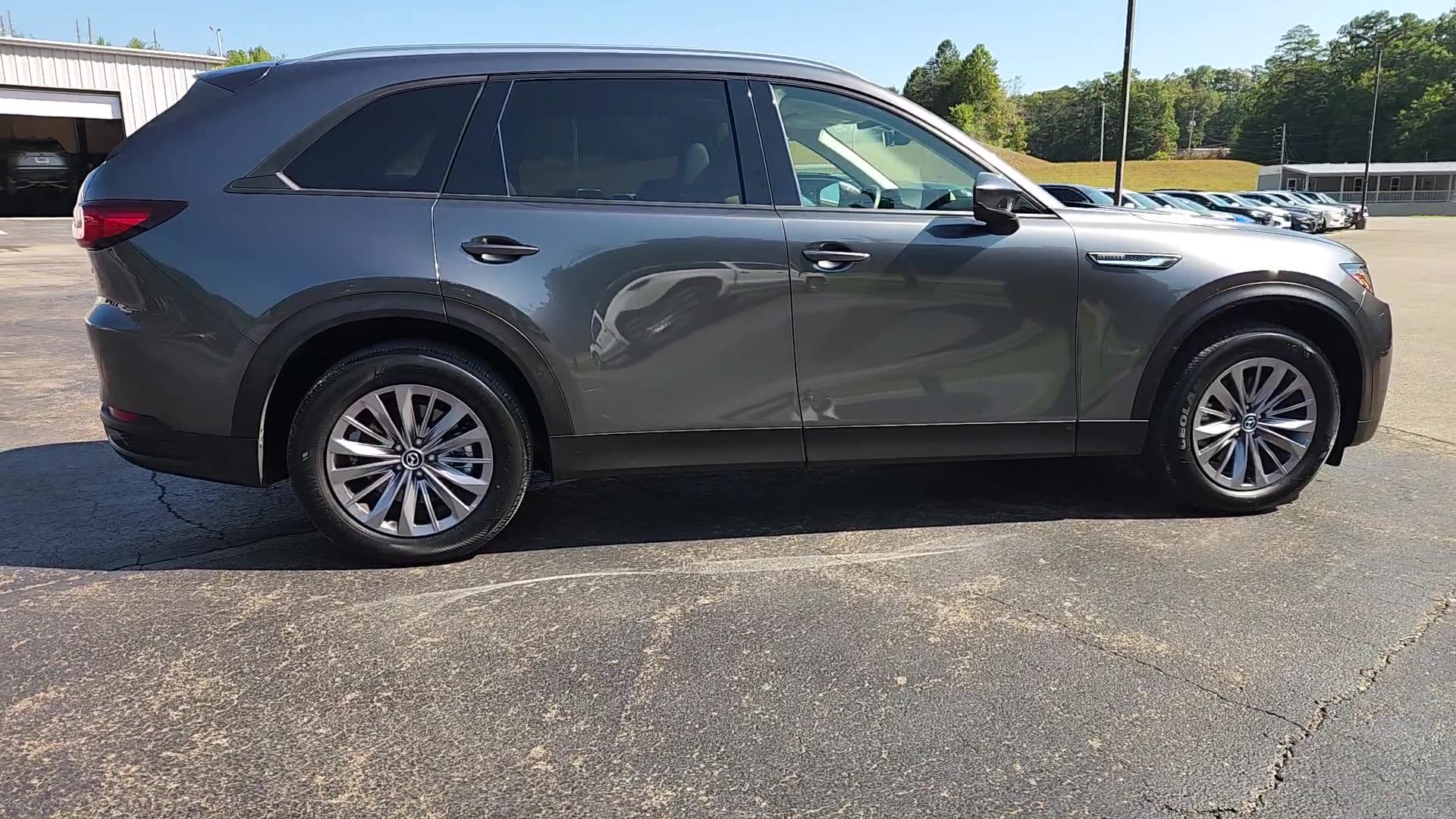 Used 2025 MAZDA CX-90 3.3 Turbo w/ Preferred Package image 17