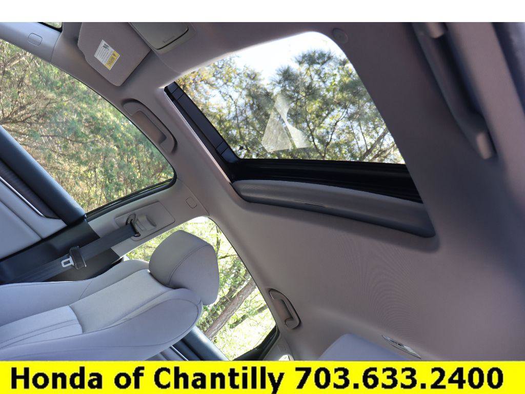 Certified 2019 Honda Accord EX image 23