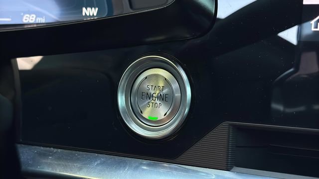 Used 2023 Chevrolet Corvette Stingray Premium Cpe w/ Z51 Performance Package image 53
