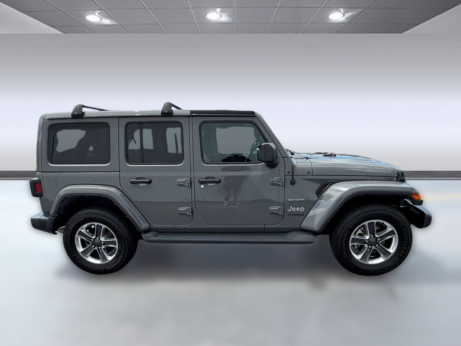Used 2021 Jeep Wrangler Unlimited Sahara AWD/4WD image 8