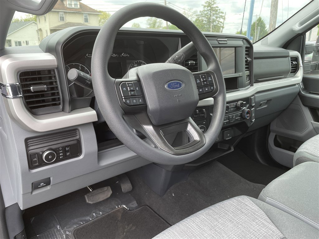 New 2026 Ford F350 4x4 Crew Cab Super Duty image 19