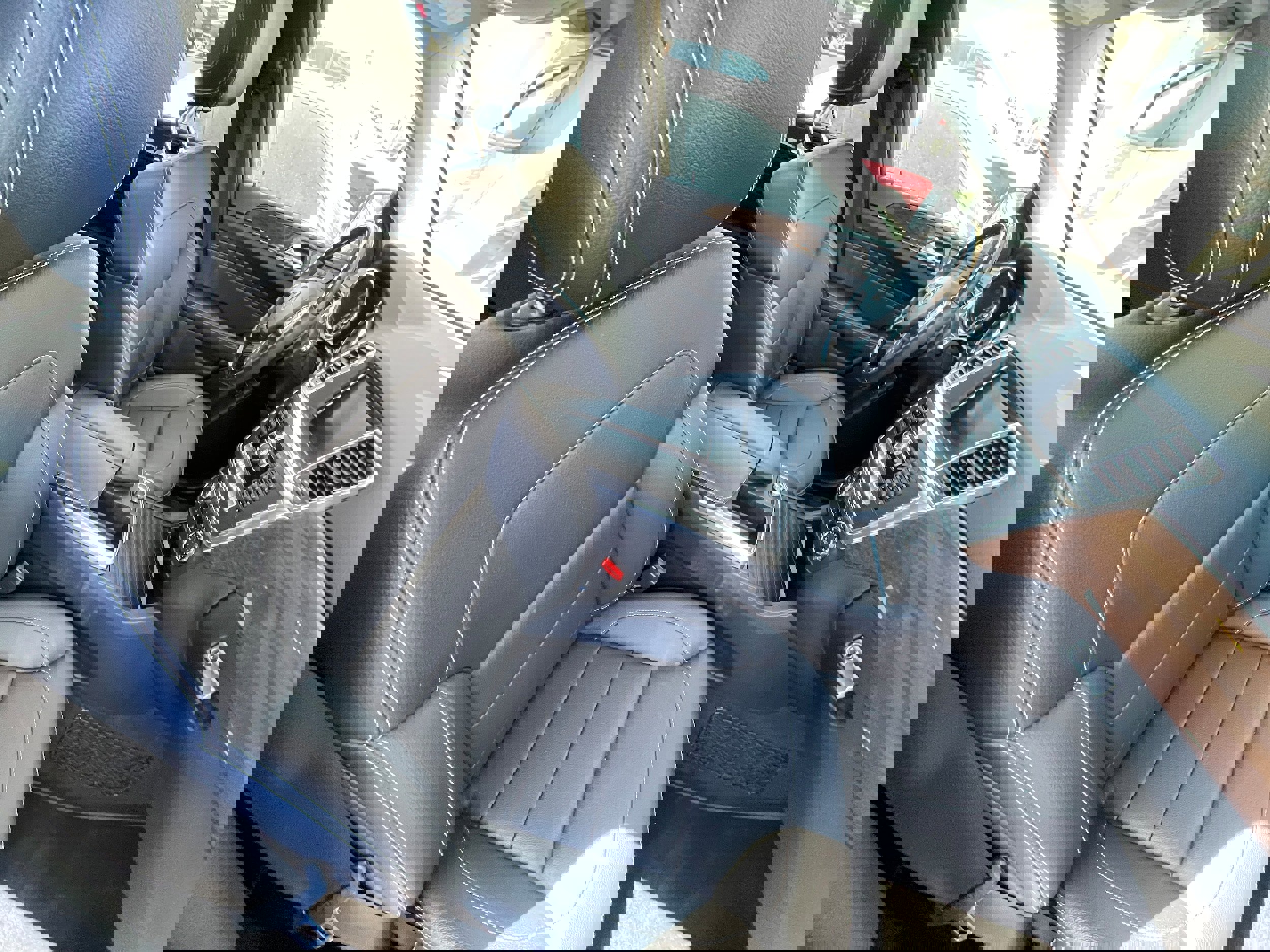 Used 2013 Mercedes-Benz ML 350 BlueTEC 4MATIC image 25