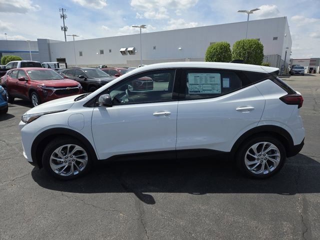 New 2027 Chevrolet Bolt LT FWD image 15