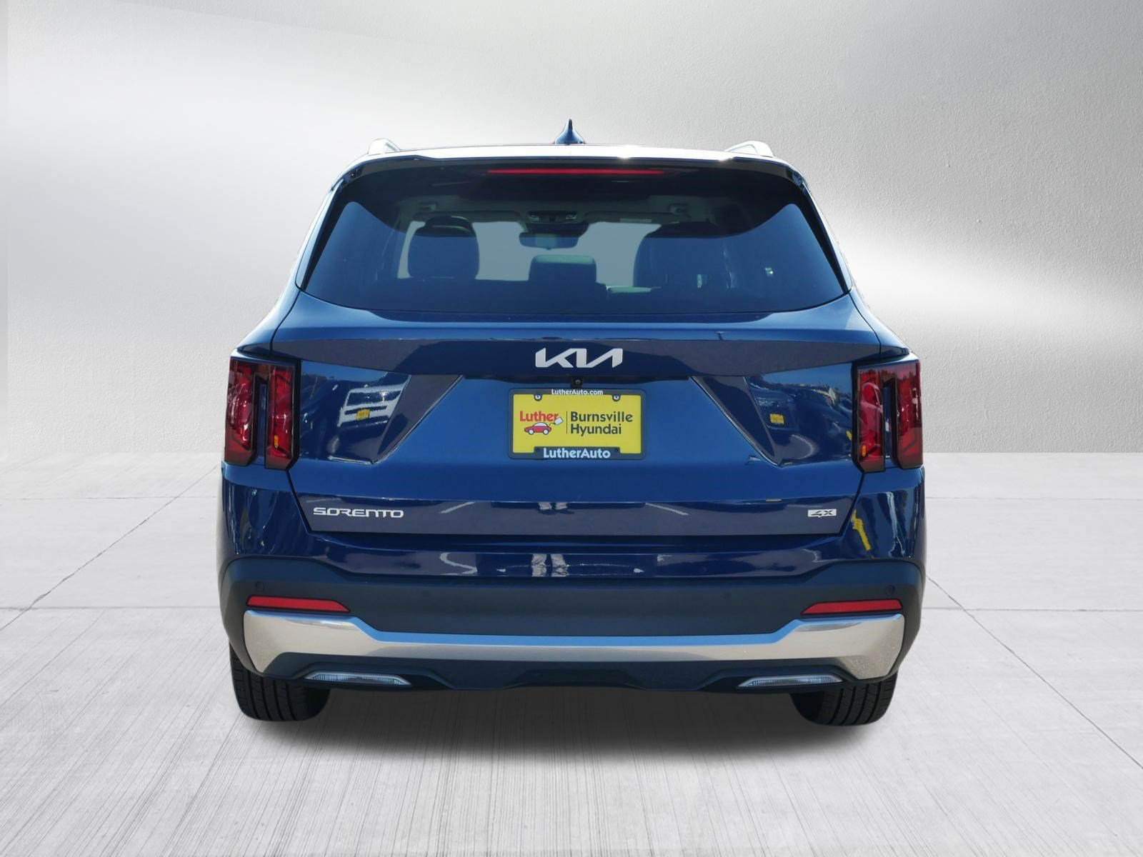 Used 2024 Kia Sorento S w/ Panoramic Sunroof Package AWD/4WD image 6