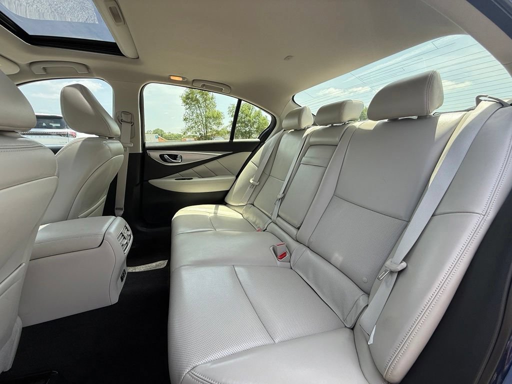 Used 2023 INFINITI Q50 Luxe w/ Cargo Package AWD/4WD image 15