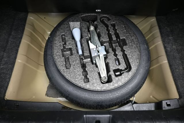 Used 2018 Honda Civic EX image 10