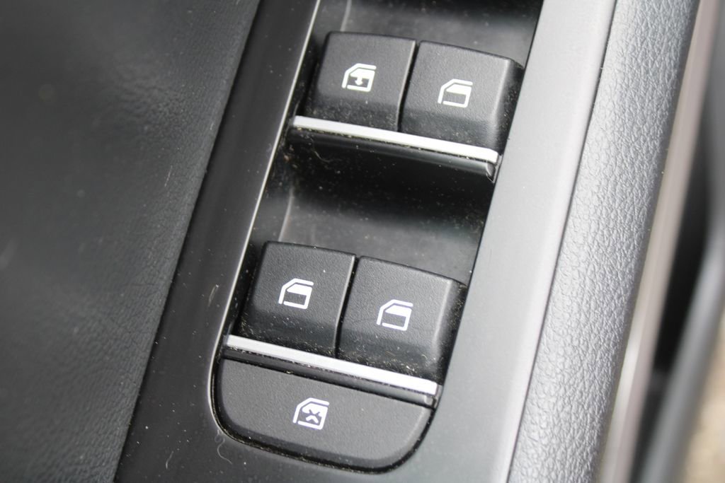 Certified 2021 Kia Soul LX image 19