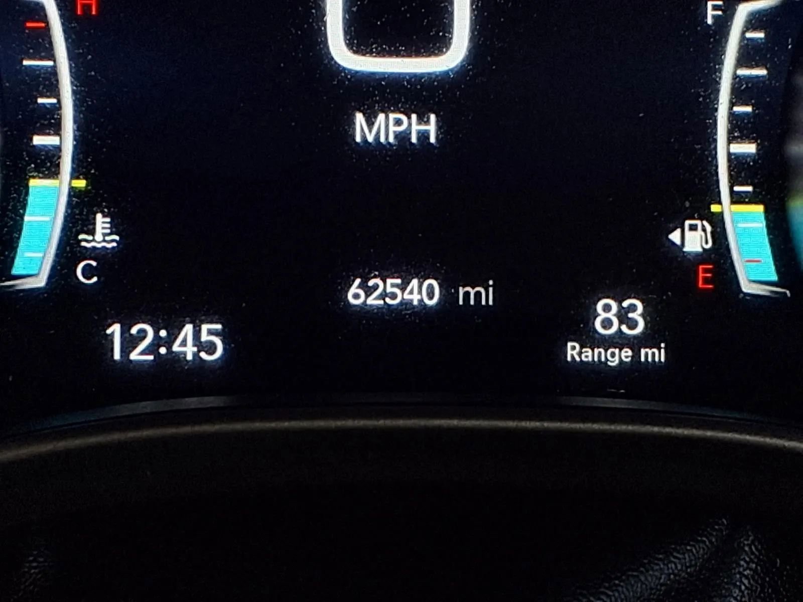 Used 2022 Chrysler Pacifica Touring-L w/ Uconnect Theater Family Group image 26