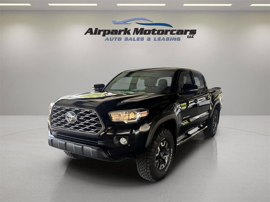Used 2023 Toyota Tacoma TRD Off-Road image 1