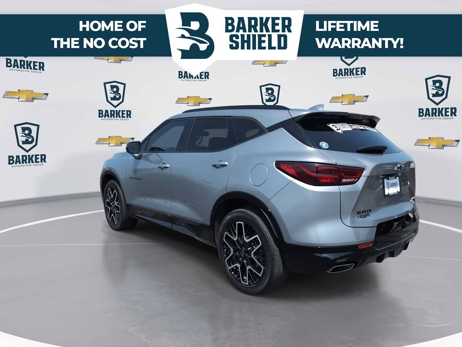 Used 2023 Chevrolet Blazer RS w/ Driver Confidence II Package FWD image 6